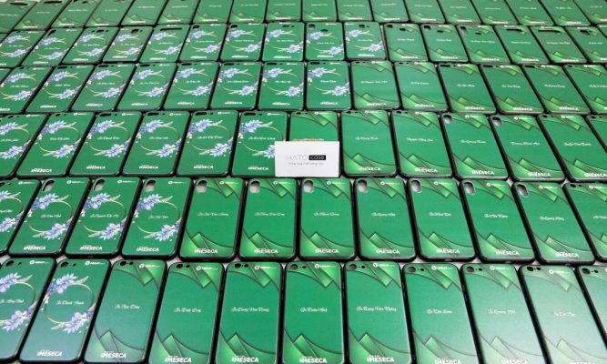 In ốp lưng điện thoại doanh nghiệp Merap 1