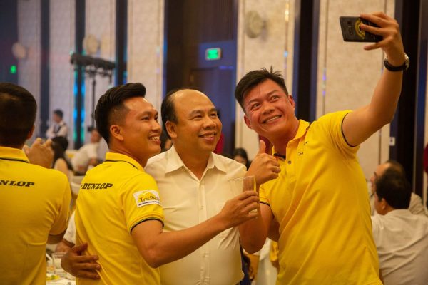 In ốp lưng điện thoại doanh nghiệp 17