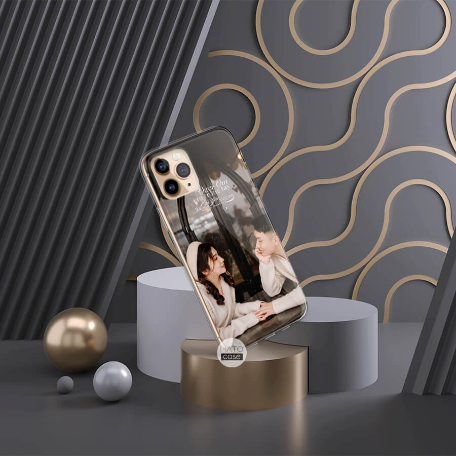 ý tưởng in hình couple lên ốp lưng điện thoại