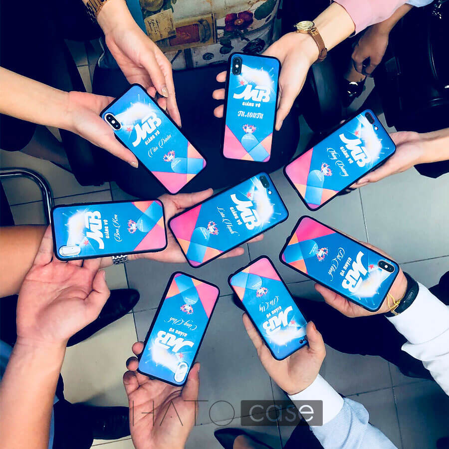 đặt ốp lưng theo yêu cầu tphcm