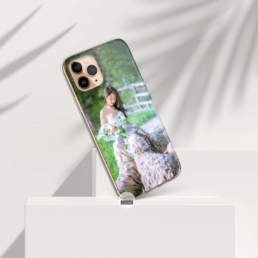 ốp điện thoại theo yêu cầu