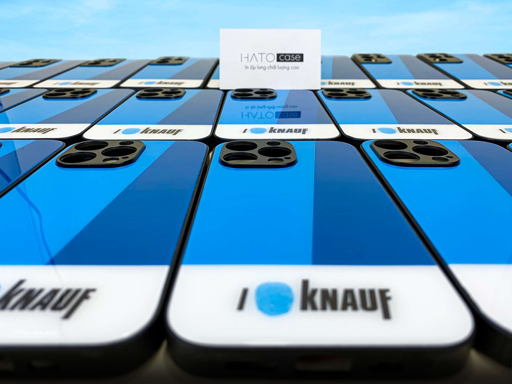 làm ốp lưng theo yêu cầu